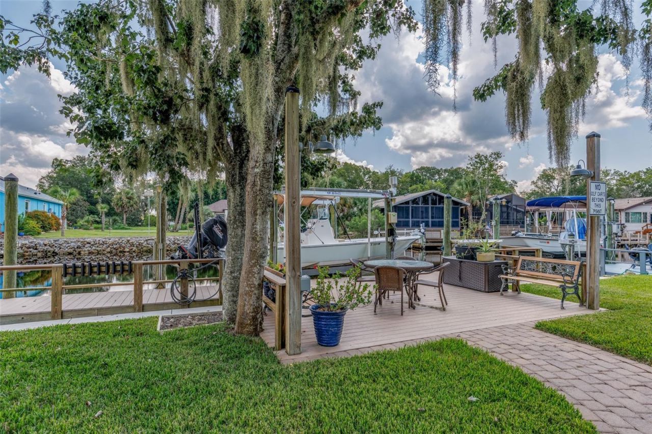 11456 W Clubview Drive, Homosassa, FL 34448 Photo