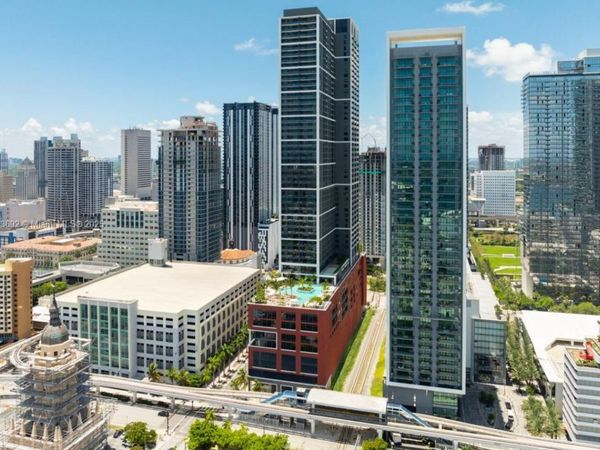 601 NE 1st Ave, Unit 1720, Miami, FL 33132