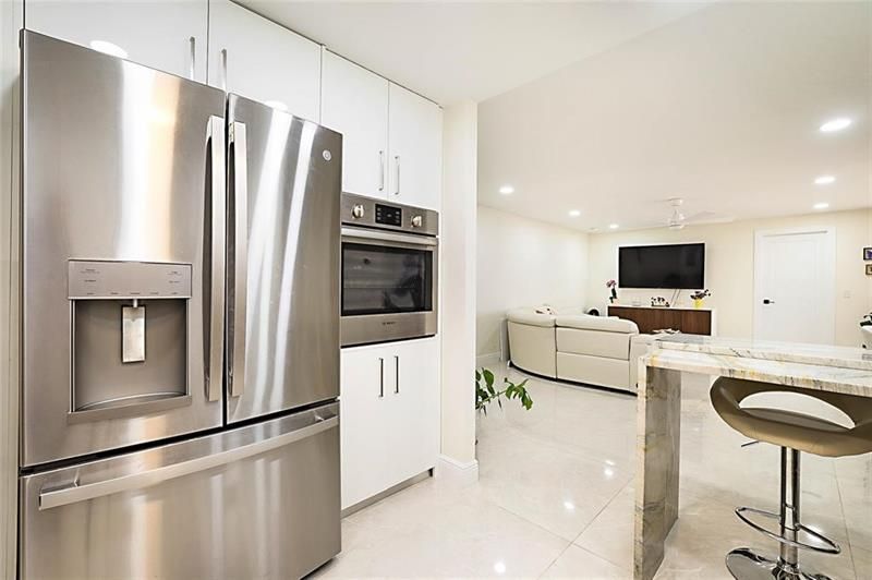 2800 N Ocean Dr, Unit B-9A, Singer Island, FL 33404 Photo