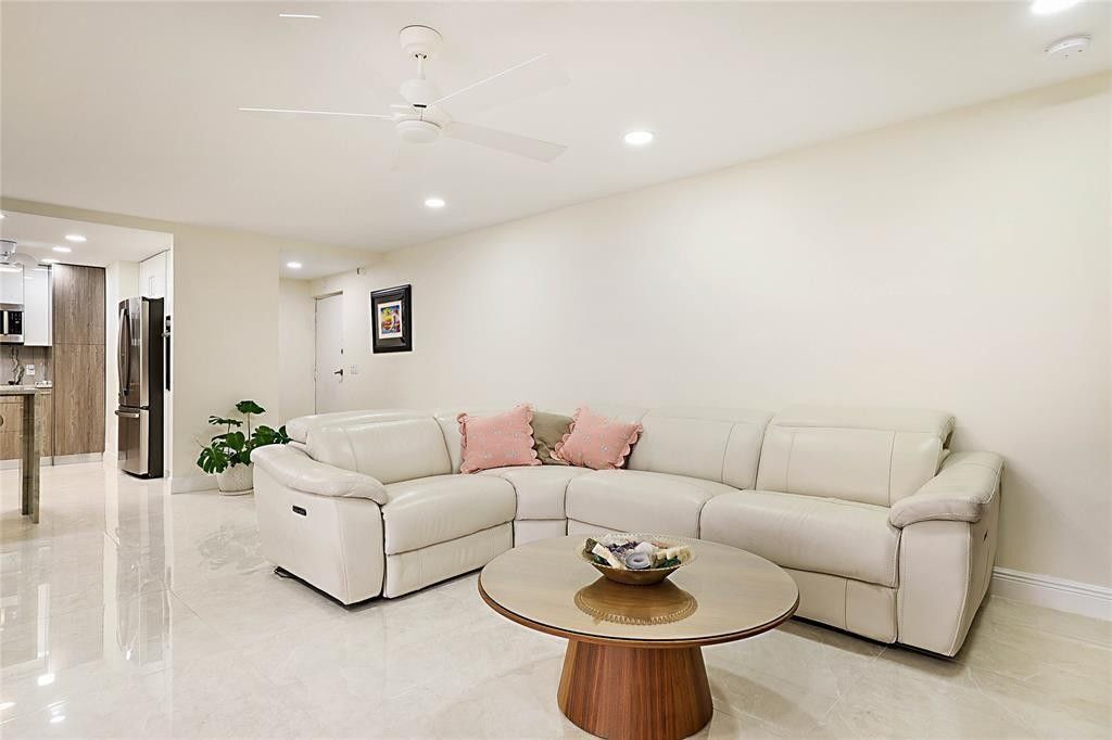 2800 N Ocean Drive, Unit B-9A, Singer Island, FL 33404 Photo