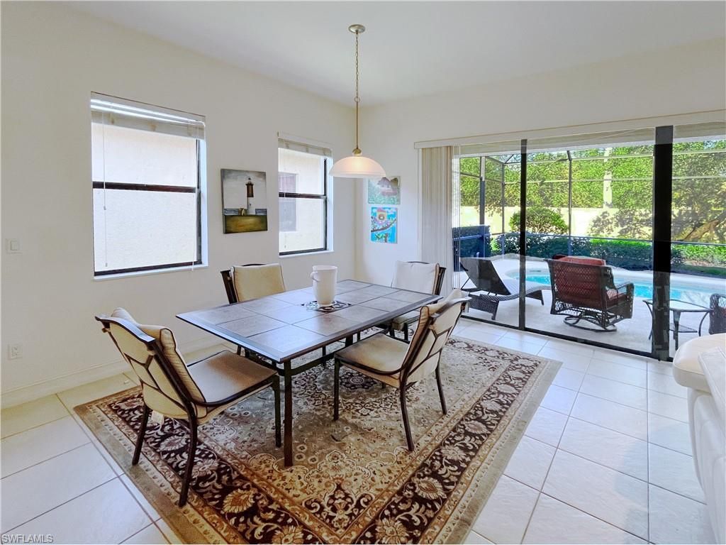 1366 Serrano Cir, Naples, FL 34105 Photo