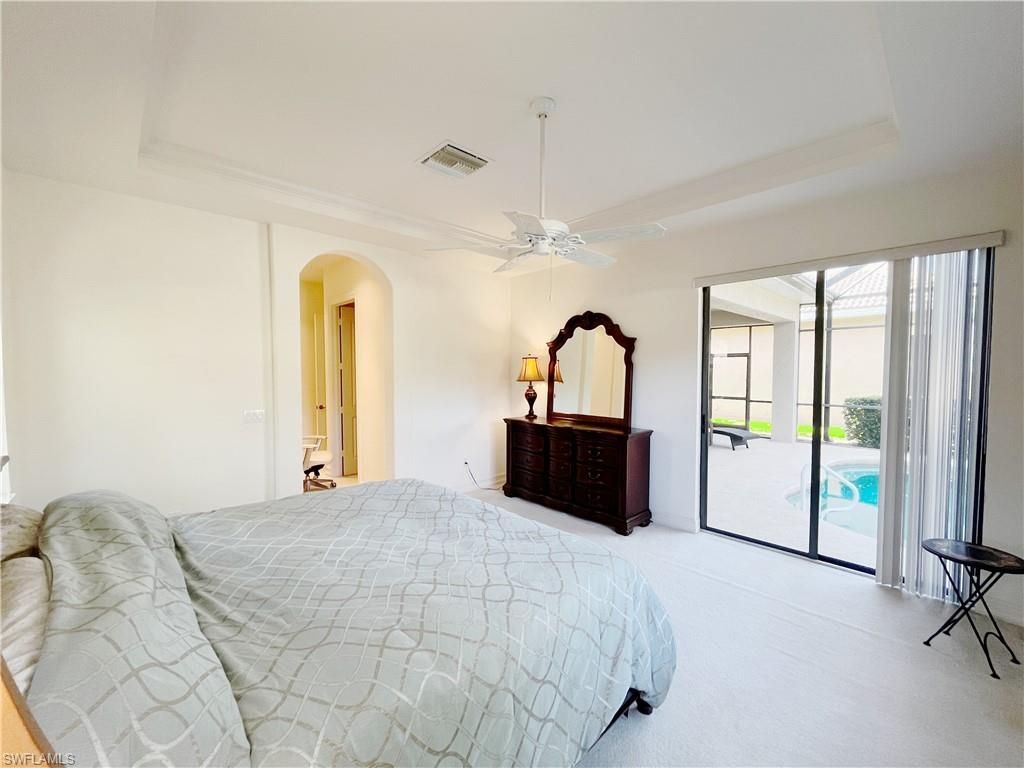 1366 Serrano Cir, Naples, FL 34105 Photo