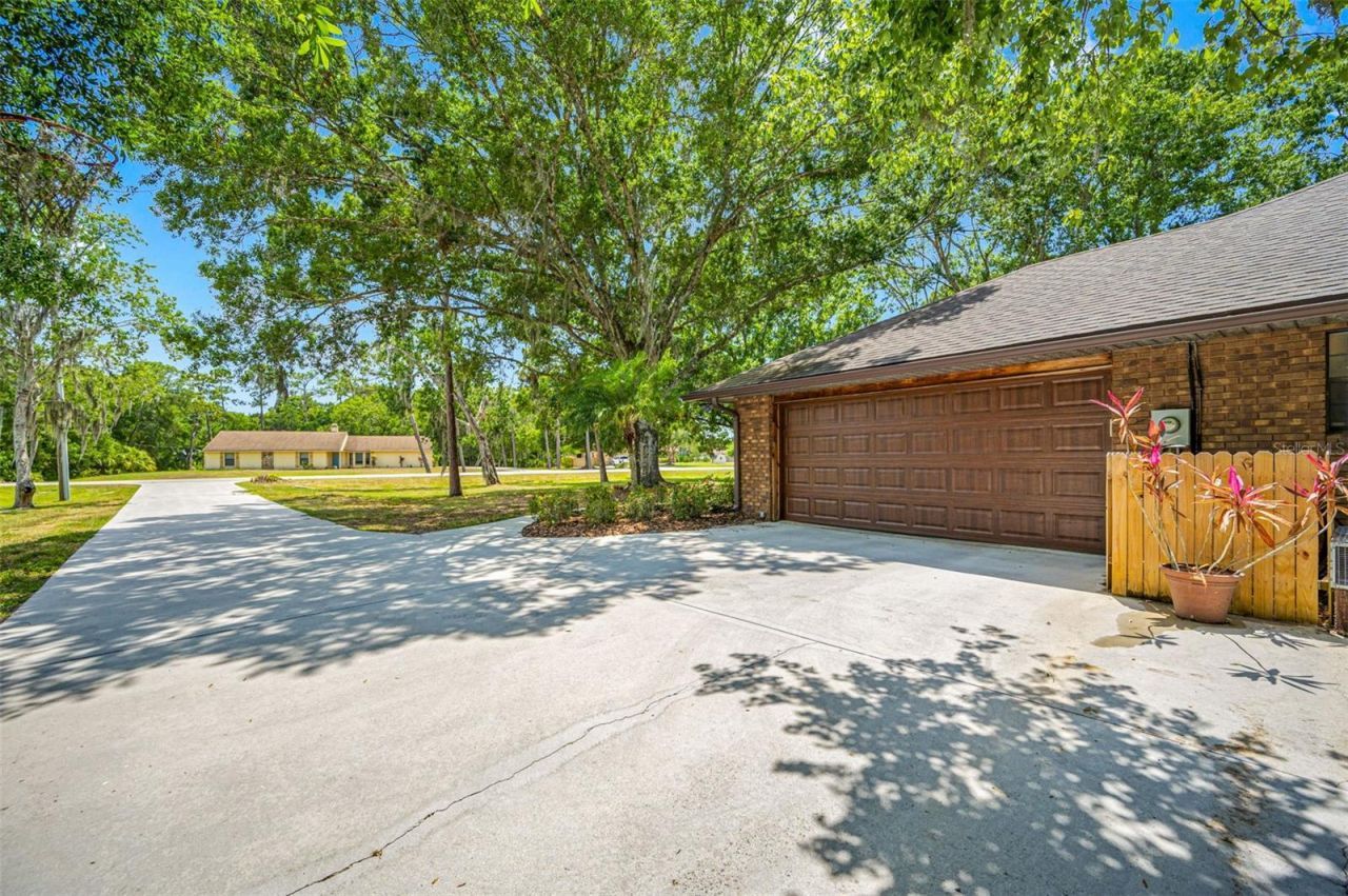 9206 65th Avenue E, Bradenton, FL 34202 Photo