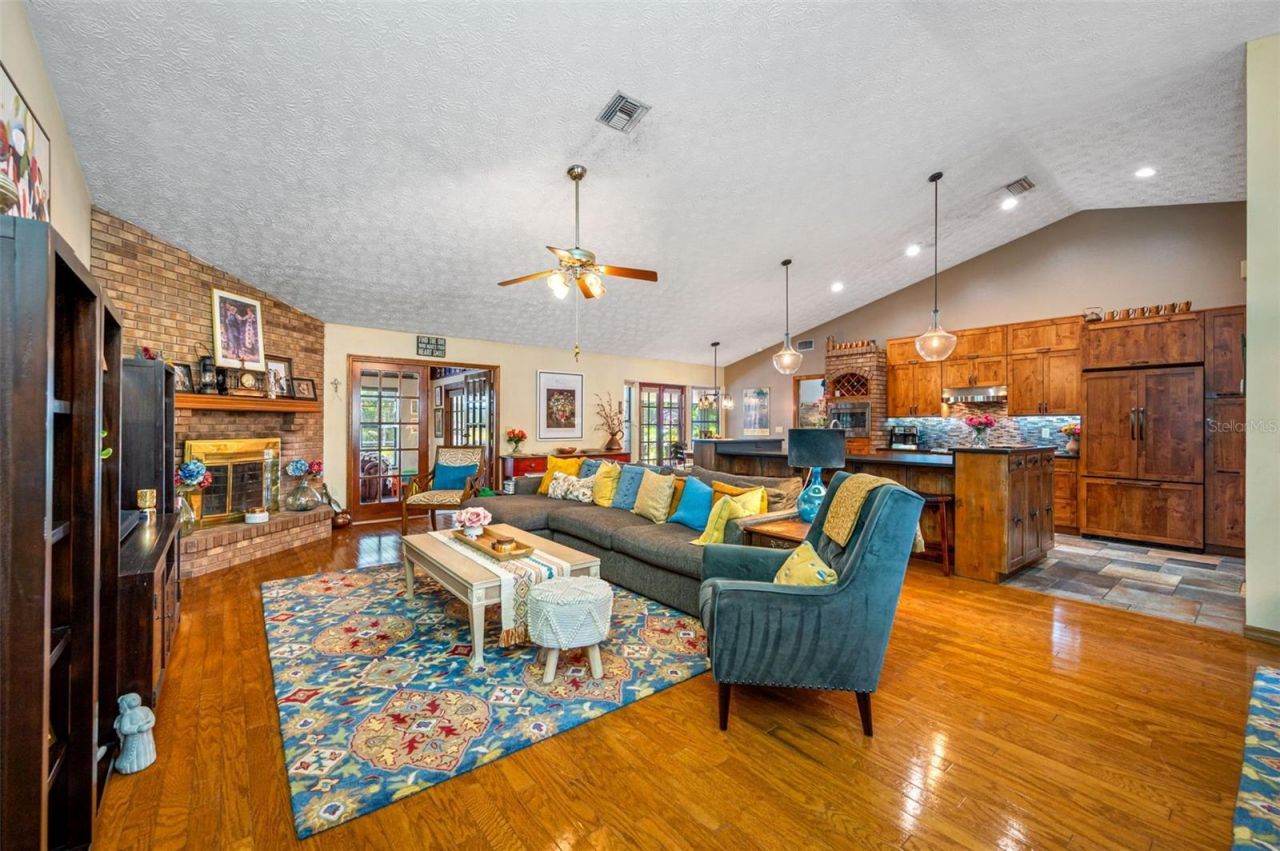 9206 65th Avenue E, Bradenton, FL 34202 Photo