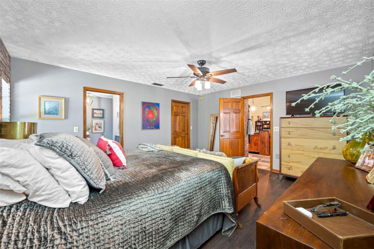 9206 65th Avenue E, Bradenton, FL 34202 Photo