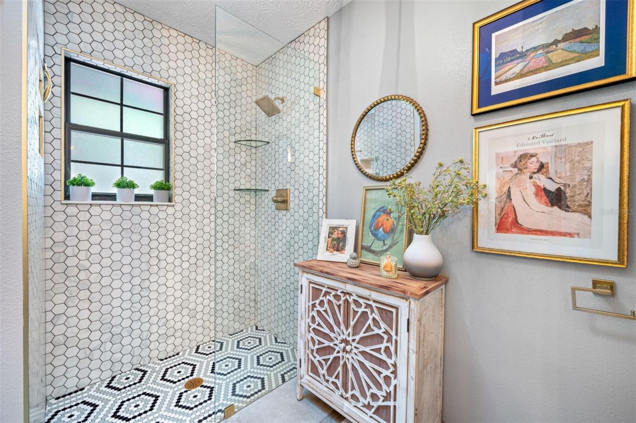 9206 65th Avenue E, Bradenton, FL 34202 Photo