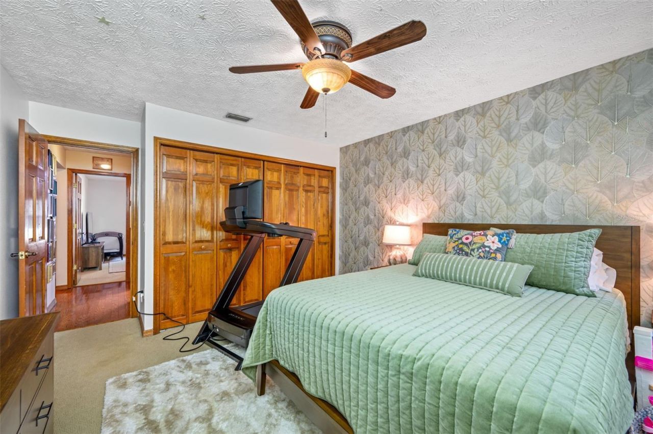 9206 65th Avenue E, Bradenton, FL 34202 Photo