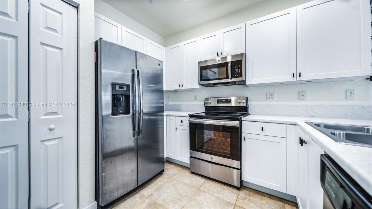 144 SE 34th Ave, Homestead, FL 33033 Photo