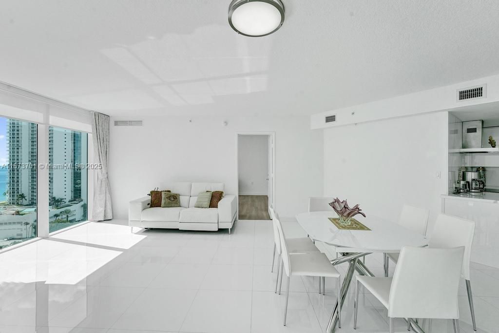 150 Sunny Isles Blvd, Unit 1-1606, Sunny Isles Beach, FL 33160 Photo