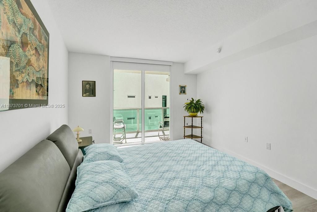 150 Sunny Isles Blvd, Unit 1-1606, Sunny Isles Beach, FL 33160 Photo