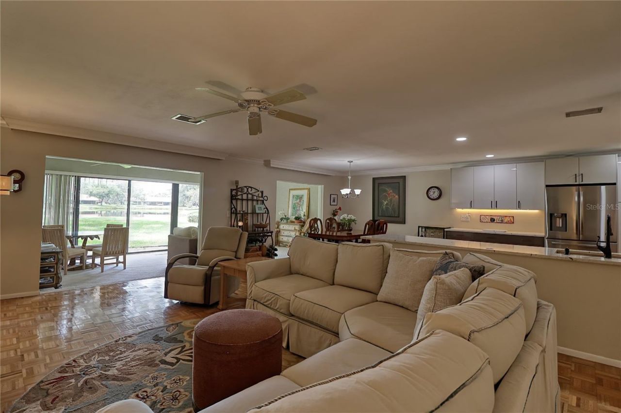 7149 Fairway Bend Circle, Sarasota, FL 34243 Photo