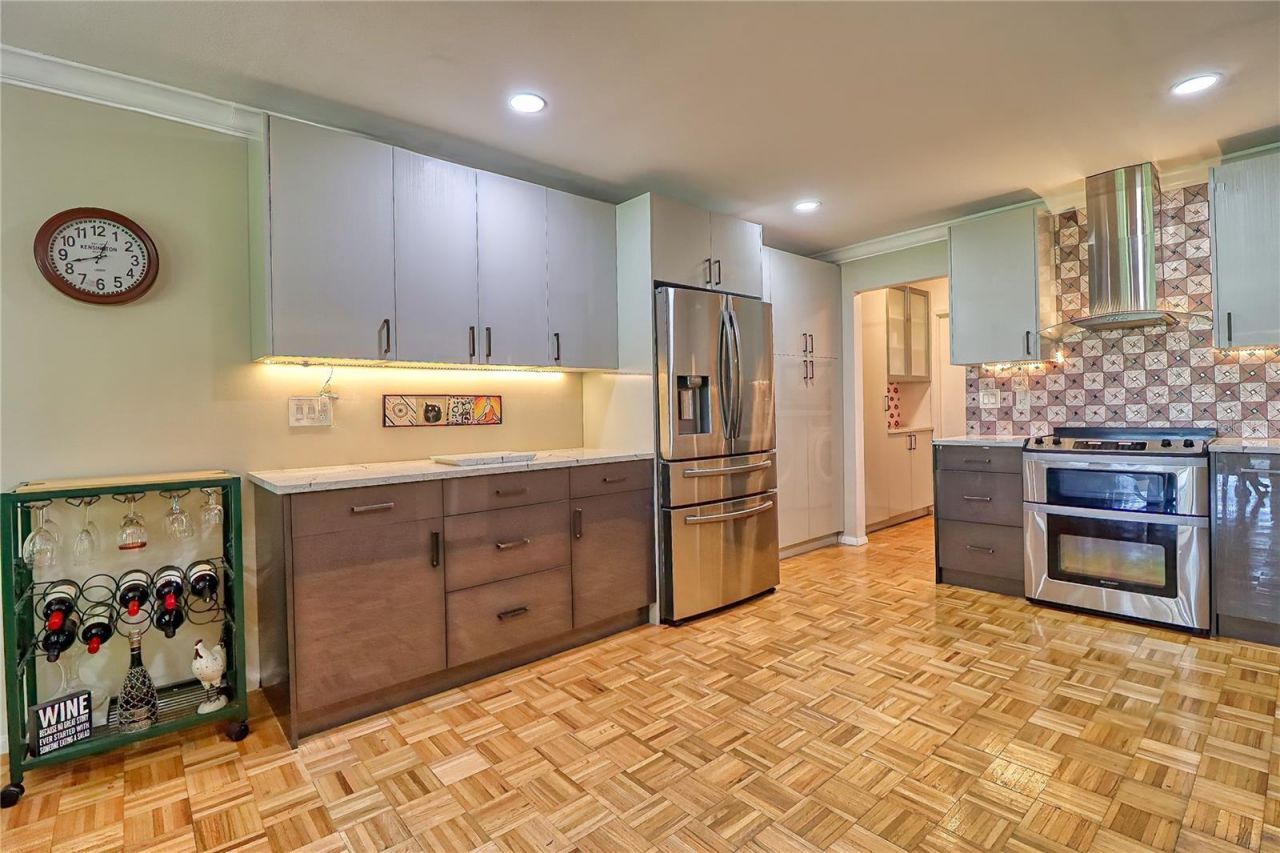 7149 Fairway Bend Circle, Sarasota, FL 34243 Photo