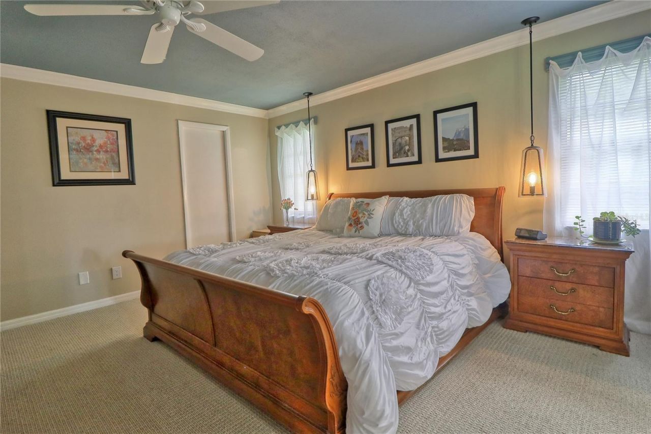 7149 Fairway Bend Circle, Sarasota, FL 34243 Photo