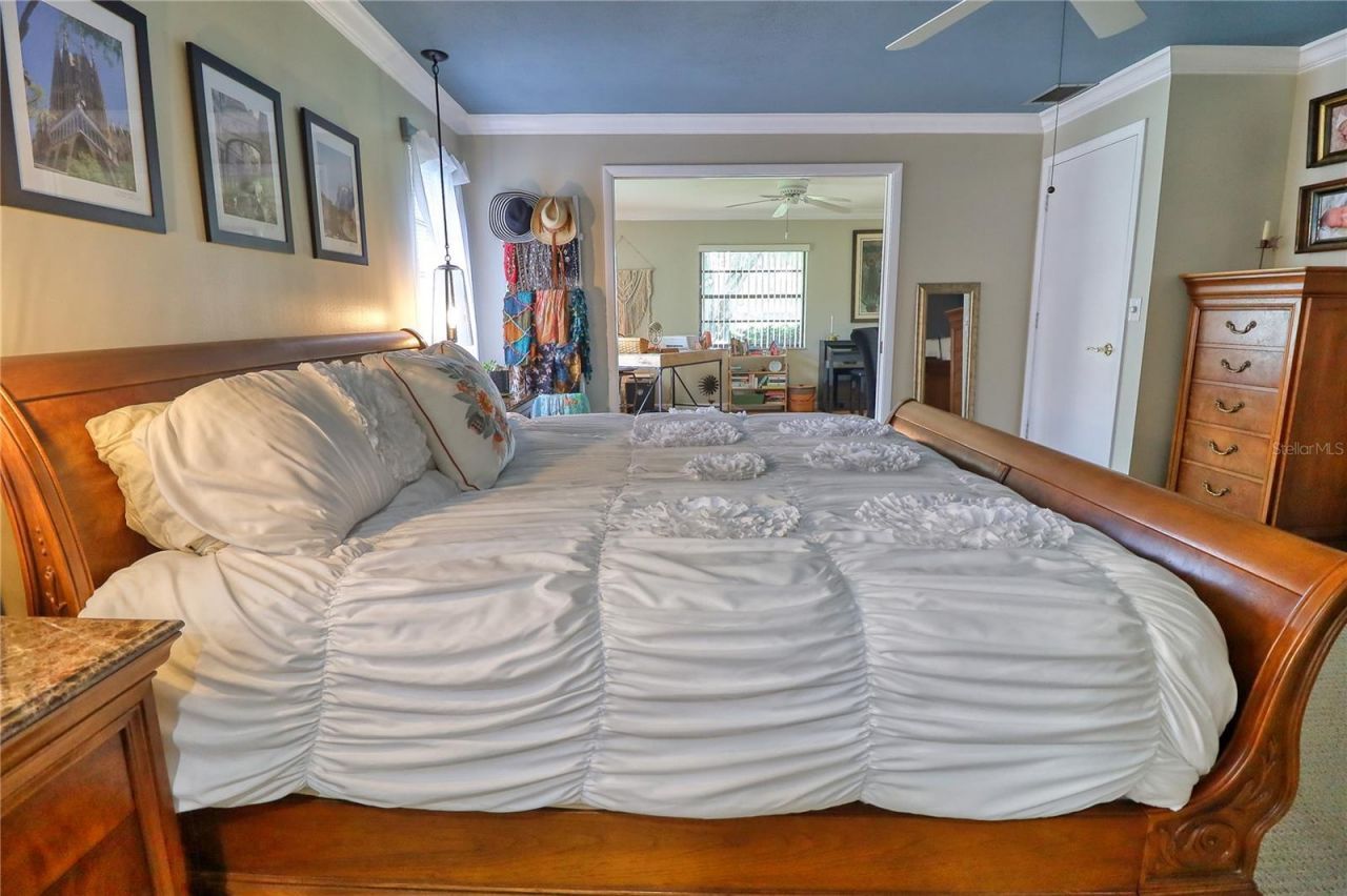 7149 Fairway Bend Circle, Sarasota, FL 34243 Photo