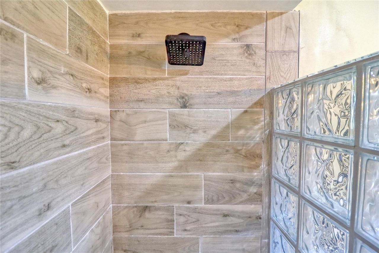 7149 Fairway Bend Circle, Sarasota, FL 34243 Photo