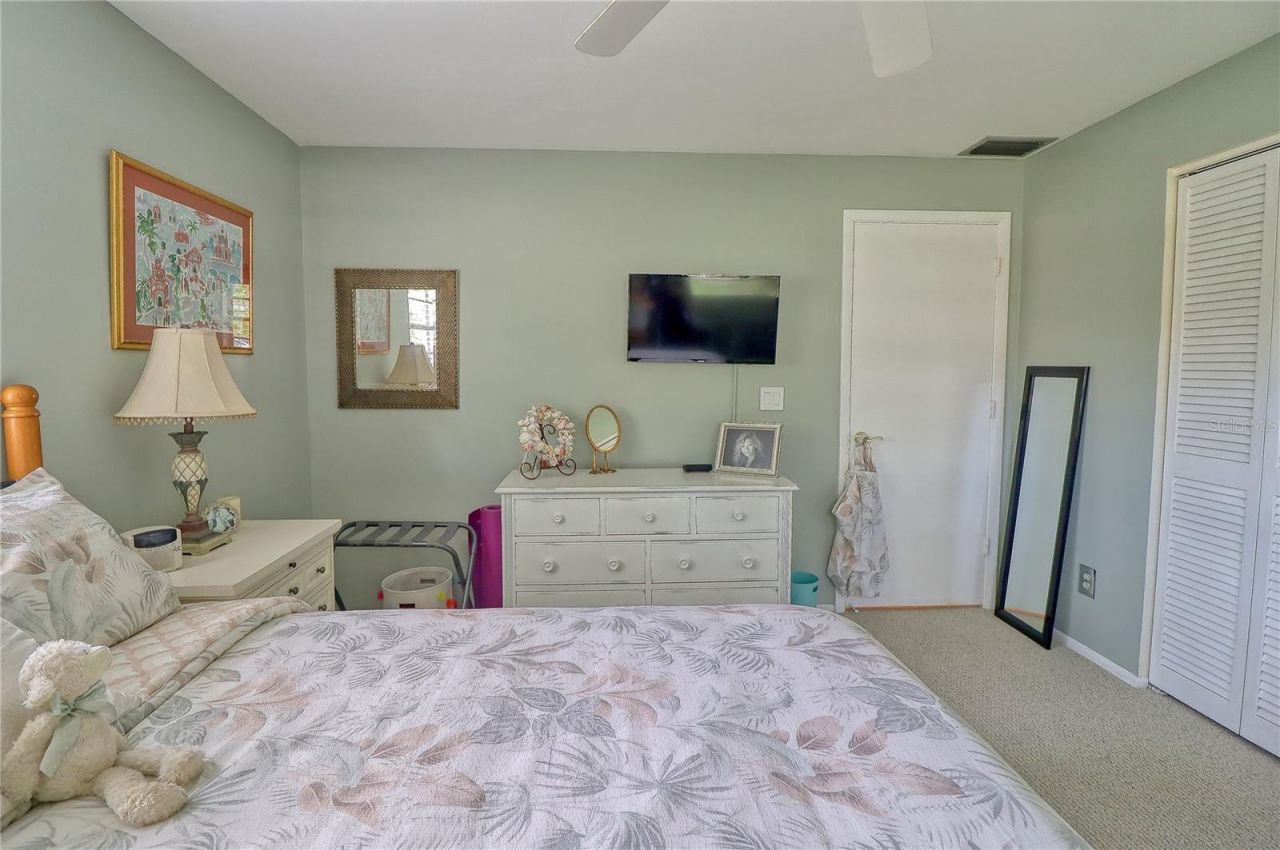 7149 Fairway Bend Circle, Sarasota, FL 34243 Photo