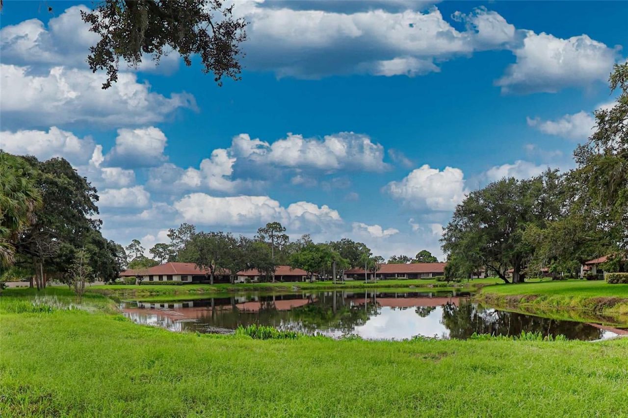 7149 Fairway Bend Circle, Sarasota, FL 34243 Photo