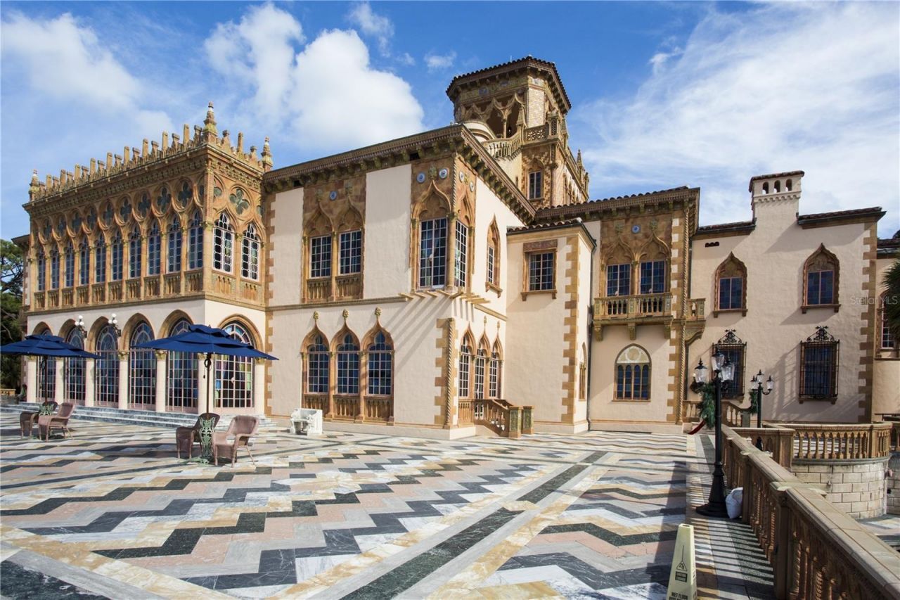 7149 Fairway Bend Circle, Sarasota, FL 34243 Photo