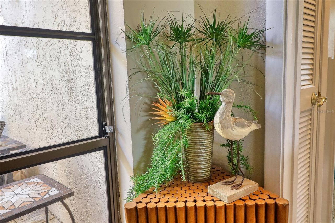 7149 Fairway Bend Circle, Sarasota, FL 34243 Photo