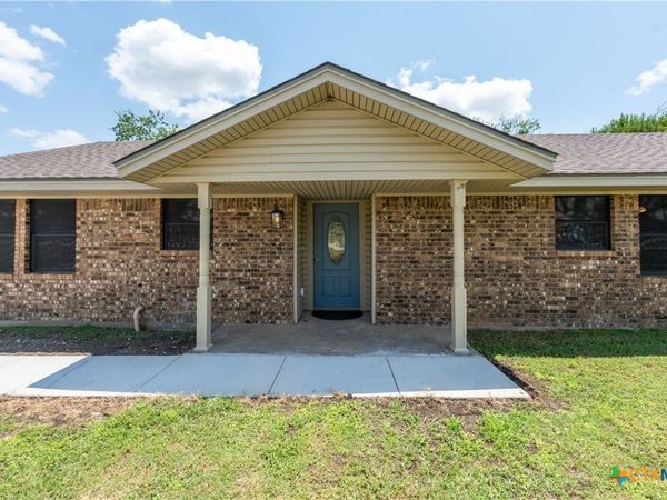 1006 Eagle Drive, Eddy, TX 76524