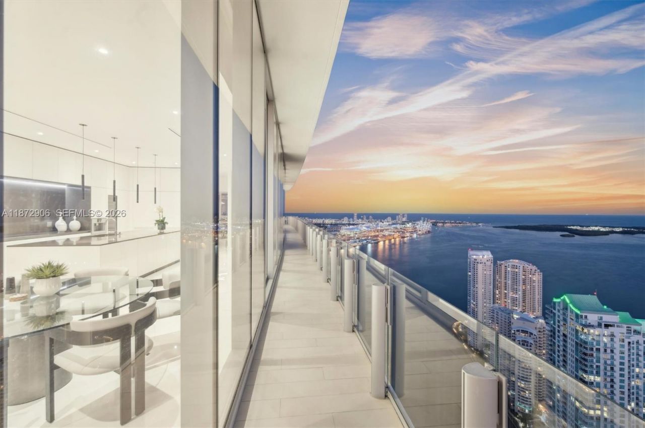 300 Biscayne Blvd Way, Unit PH6001, Miami, FL 33131 Photo