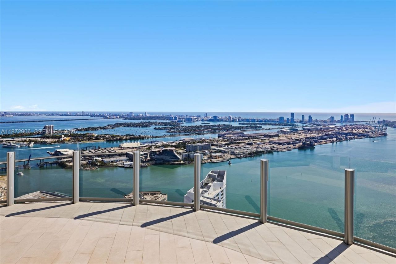 300 Biscayne Blvd Way, Unit PH6001, Miami, FL 33131 Photo