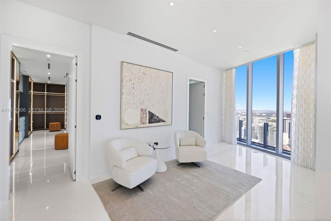 300 Biscayne Blvd Way, Unit PH6001, Miami, FL 33131 Photo