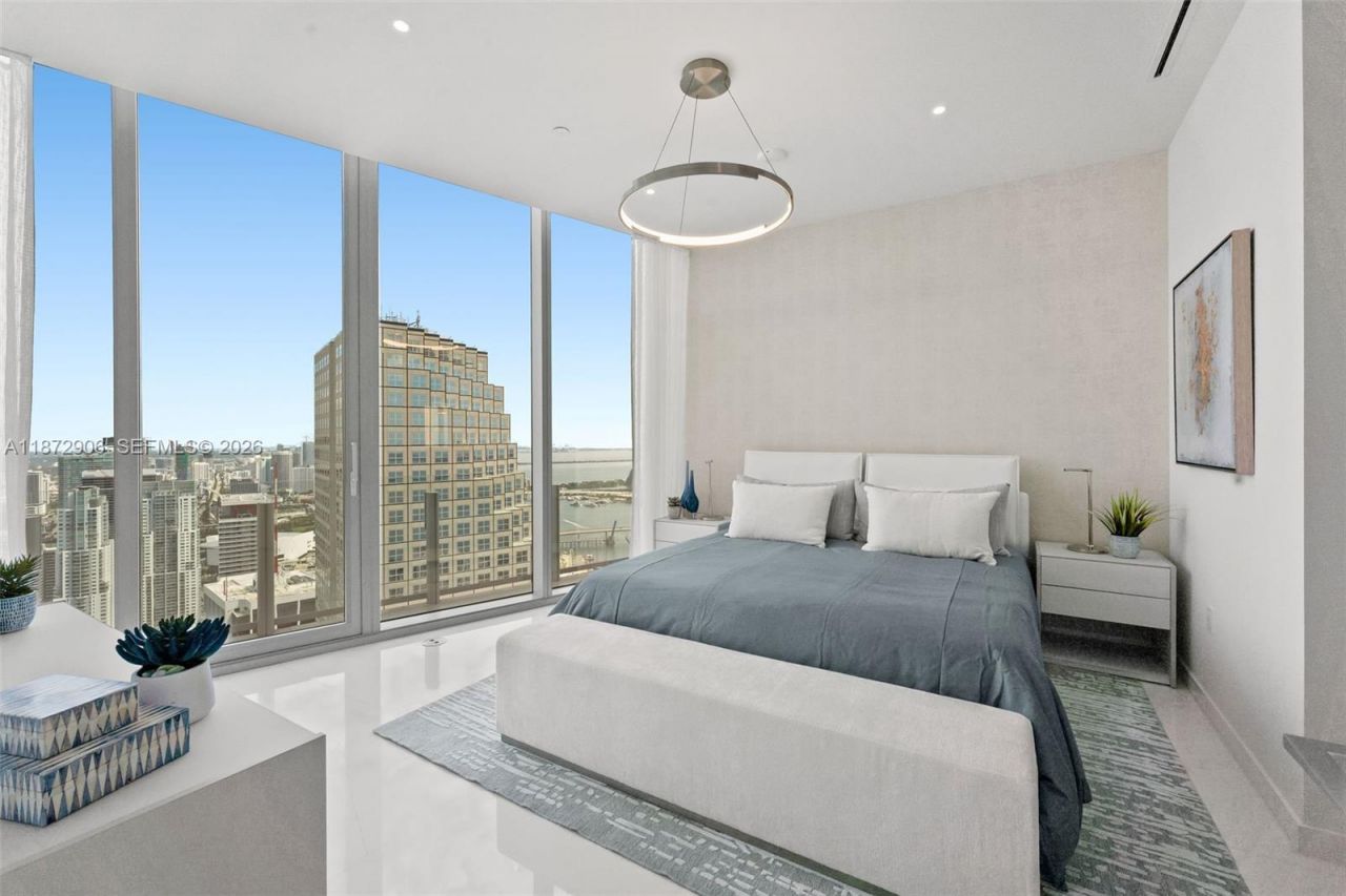 300 Biscayne Blvd Way, Unit PH6001, Miami, FL 33131 Photo