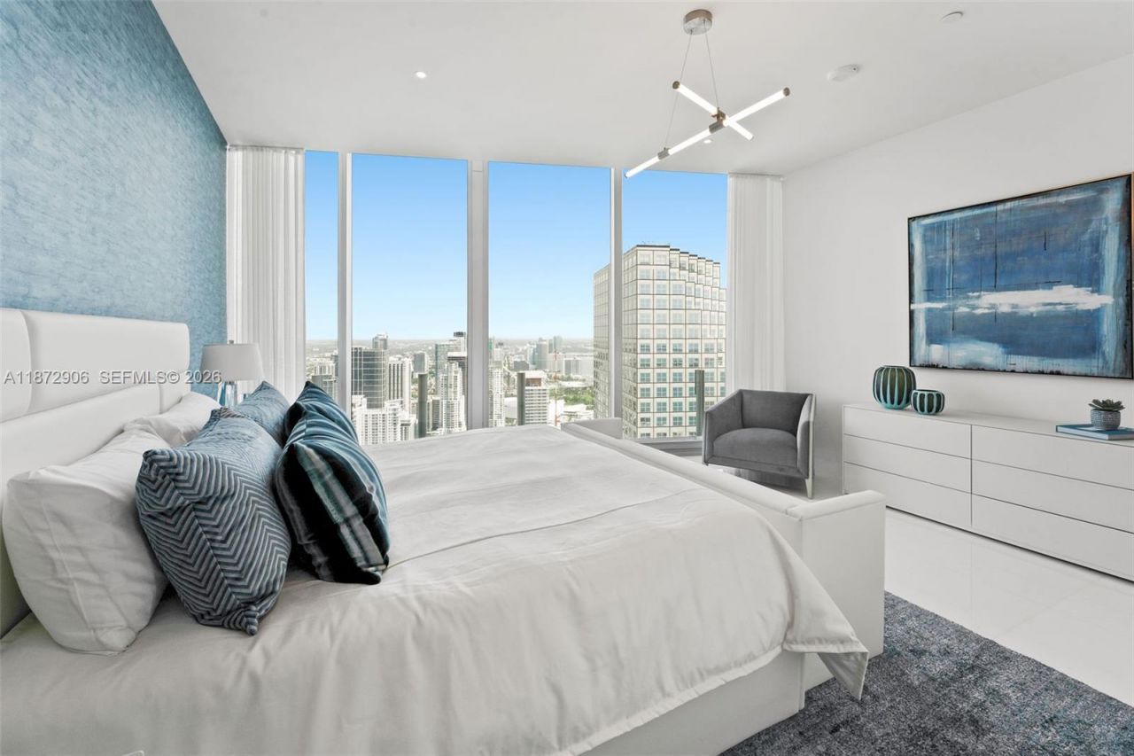 300 Biscayne Blvd Way, Unit PH6001, Miami, FL 33131 Photo