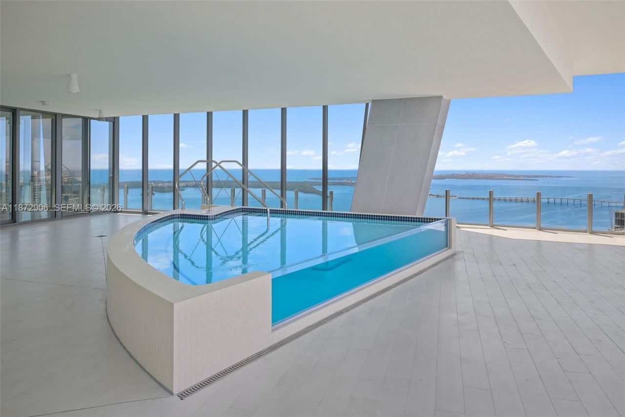 300 Biscayne Blvd Way, Unit PH6001, Miami, FL 33131 Photo