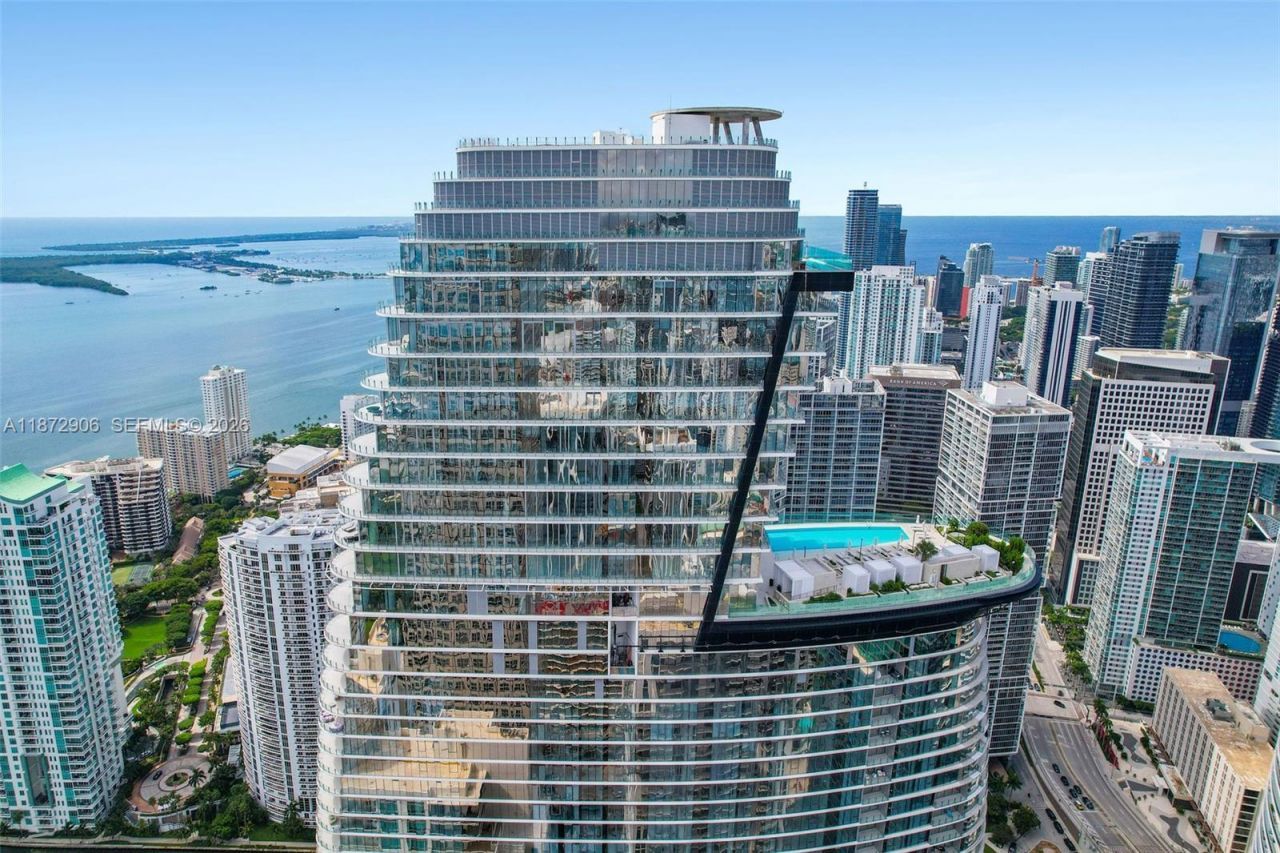 300 Biscayne Blvd Way, Unit PH6001, Miami, FL 33131 Photo