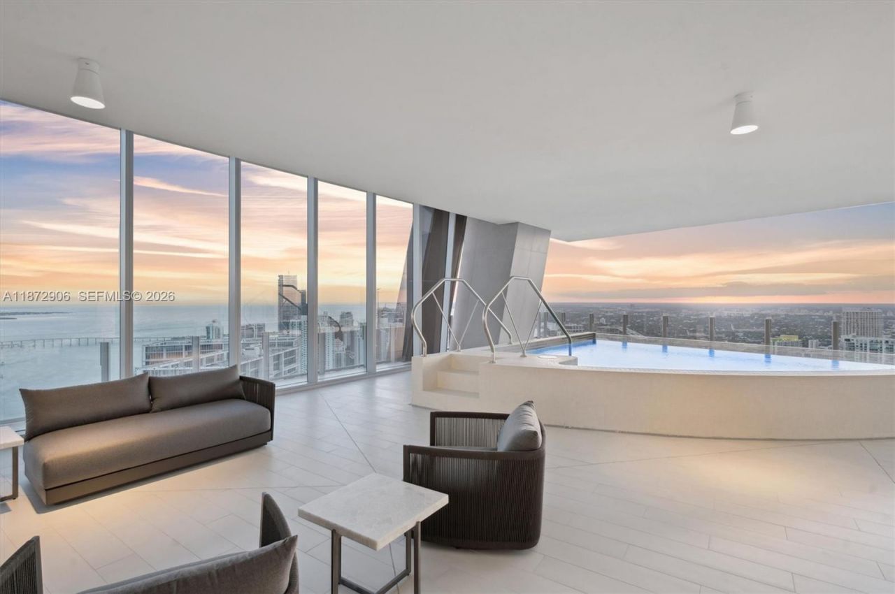 300 Biscayne Blvd Way, Unit PH6001, Miami, FL 33131 Photo