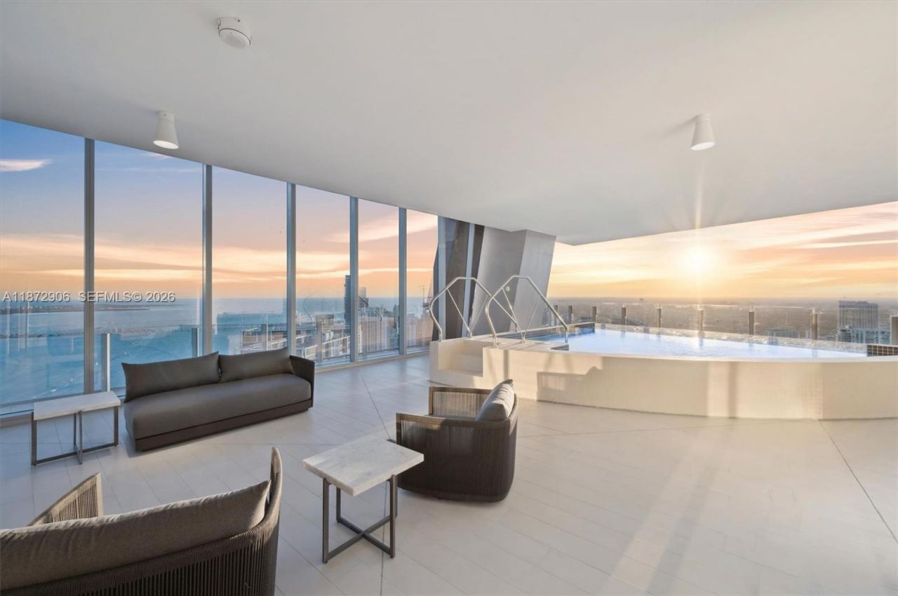 300 Biscayne Blvd Way, Unit PH6001, Miami, FL 33131 Photo