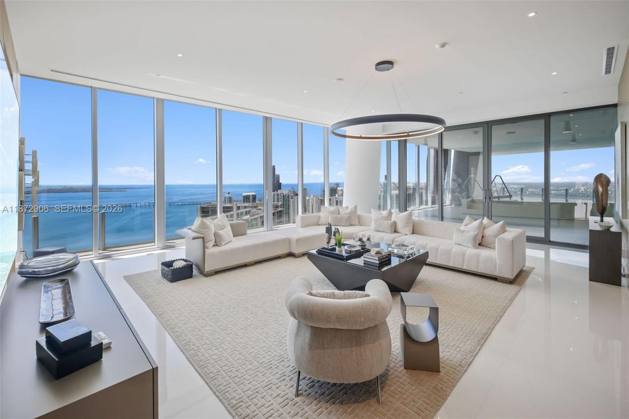 300 Biscayne Blvd Way, Unit PH6001, Miami, FL 33131 Photo