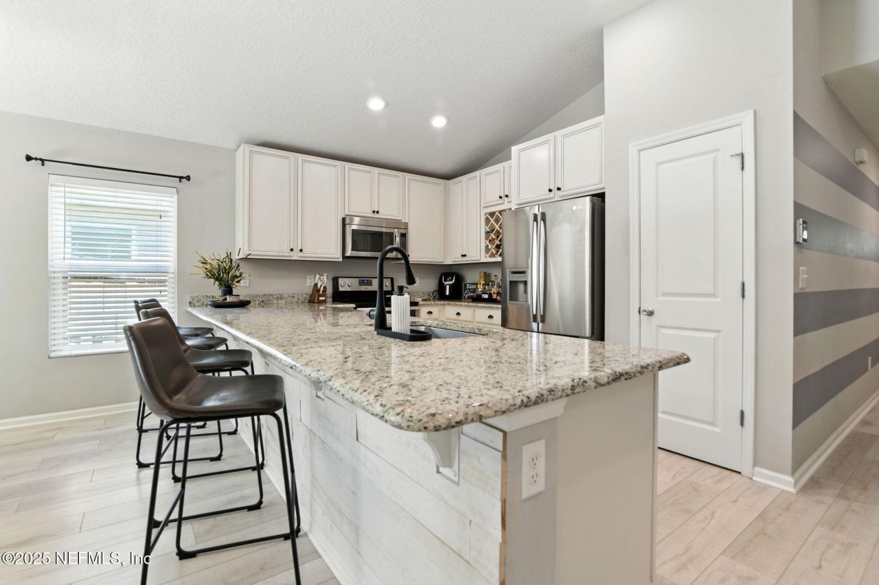 9508 Abby Glen Circle, Jacksonville, FL 32257 Photo