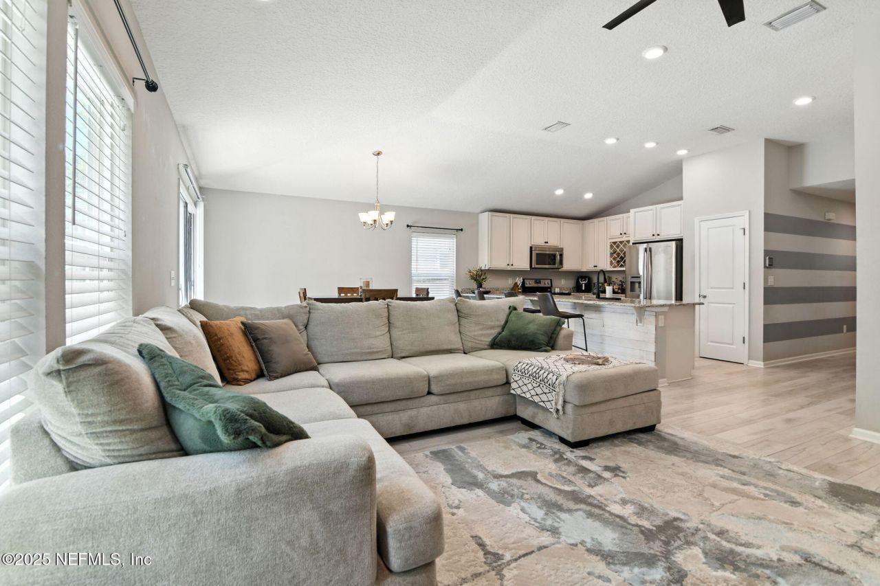 9508 Abby Glen Circle, Jacksonville, FL 32257 Photo