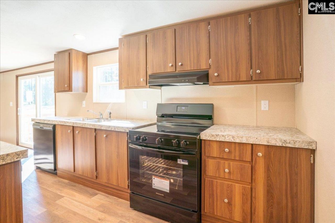 762 White Pond Road Photo 13