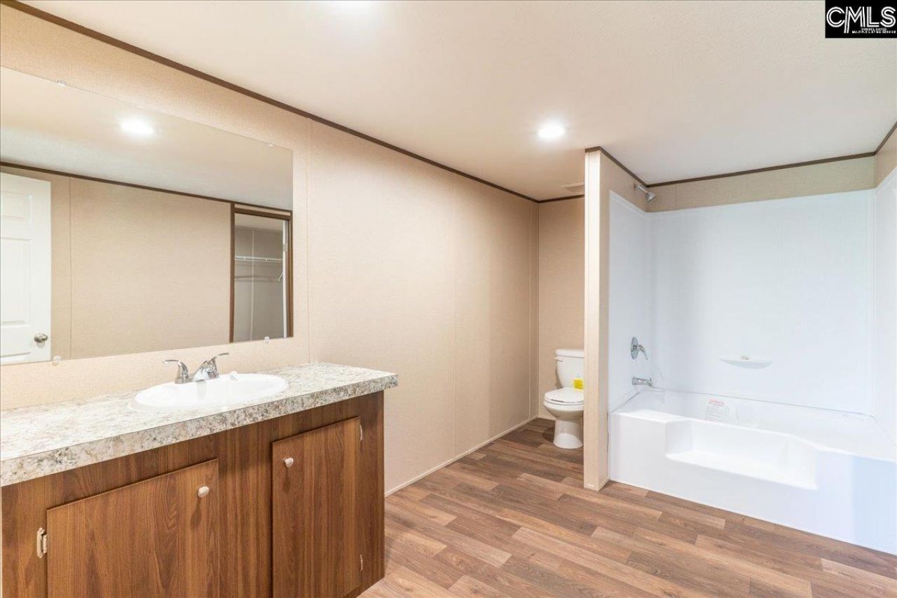 762 White Pond Road Photo 18