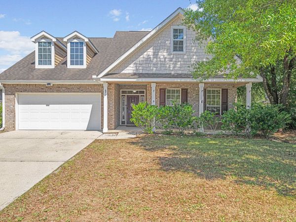 134 Crab Apple Avenue, Crestview, FL 32536