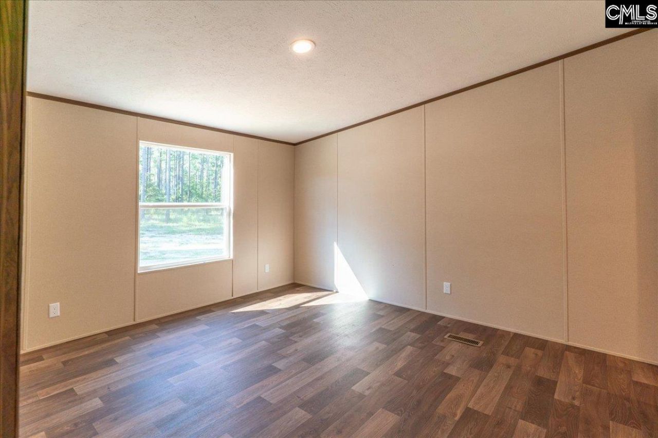 770 White Pond Road Photo 24