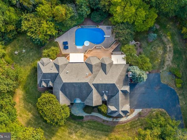 40321 BEACON HILL DRIVE, LEESBURG, VA 20176