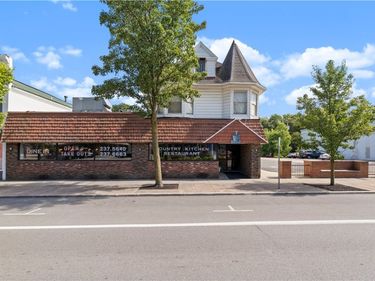 32-34 Main Street S, Perry, NY 14530