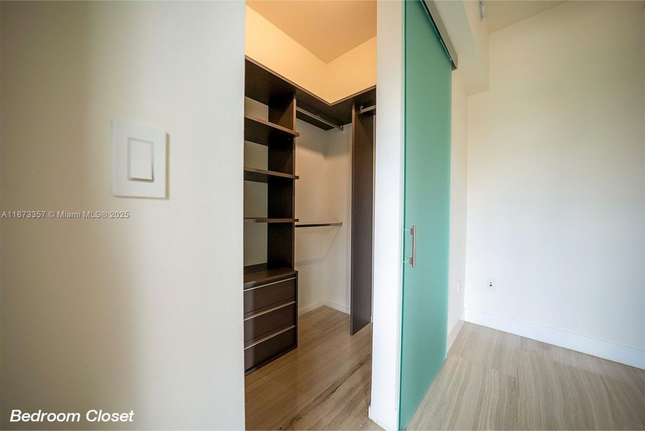 1451 Brickell Ave, Unit 2706, Miami, FL 33131 Photo