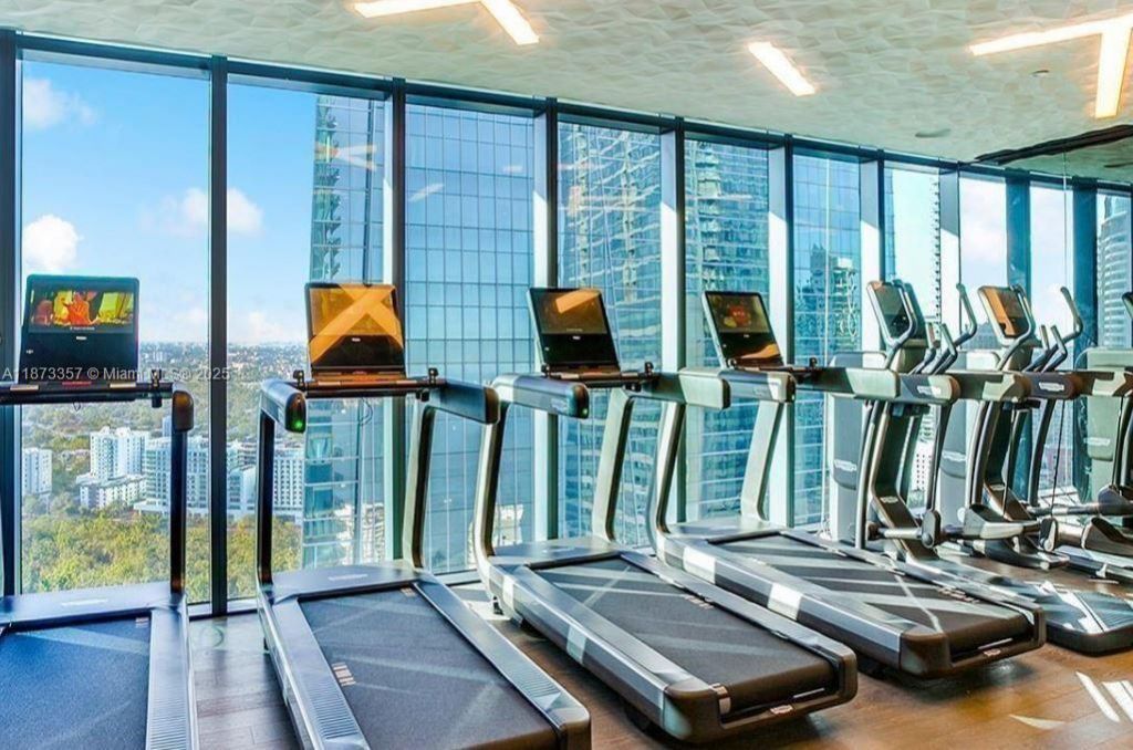 1451 Brickell Ave, Unit 2706, Miami, FL 33131 Photo