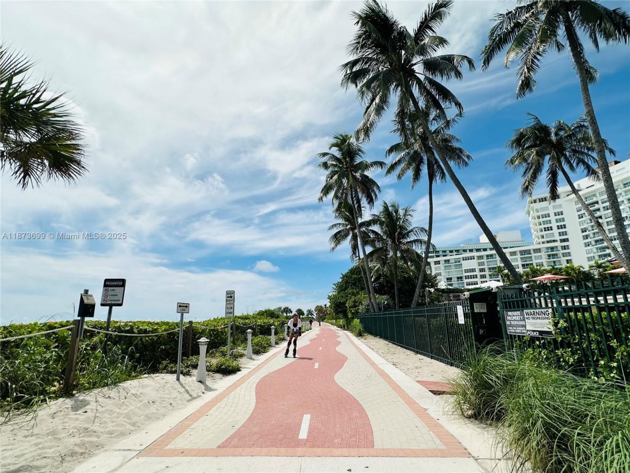 5225 Collins Ave, Unit 515, Miami Beach, FL 33140 Photo