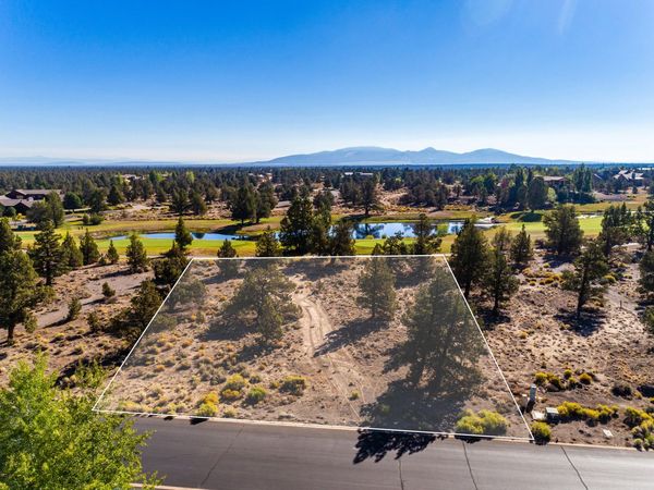 66385 Pronghorn Estates Drive, Unit Lot 261, Bend, OR 97701