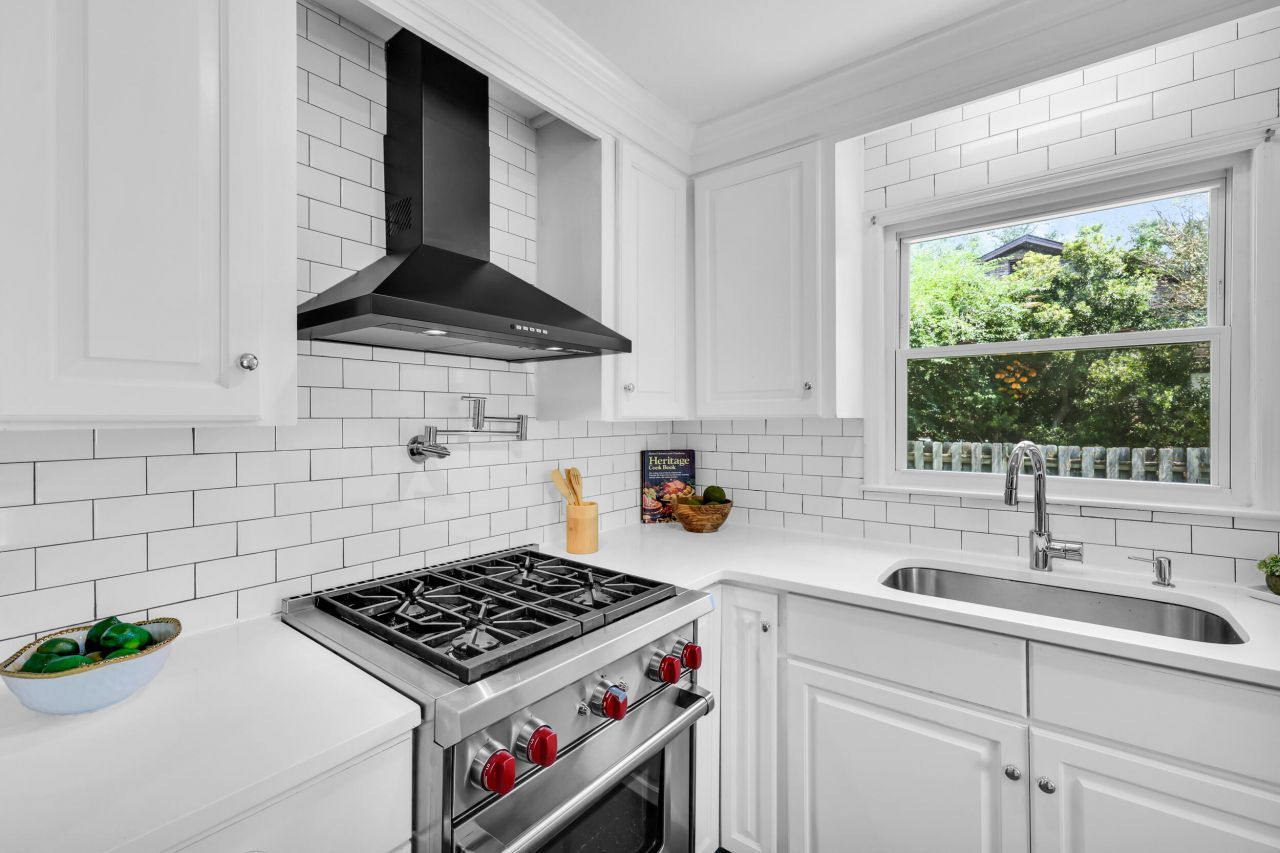 26 Rebellion Road Photo 17