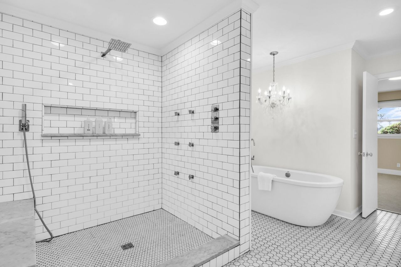 26 Rebellion Road Photo 31