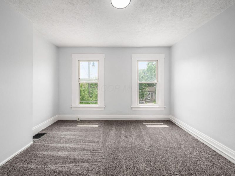 536 W Town Street, Columbus, OH 43215 Photo 16