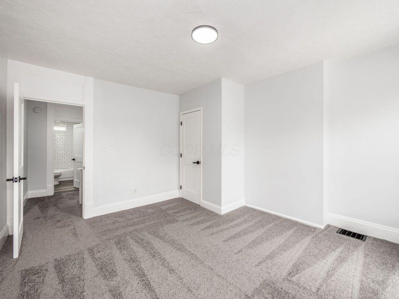 536 W Town Street, Columbus, OH 43215 Photo 17